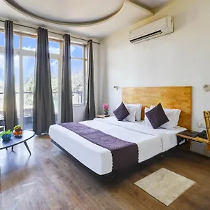 Hotel Wedlock Sector 47 Gurgaon